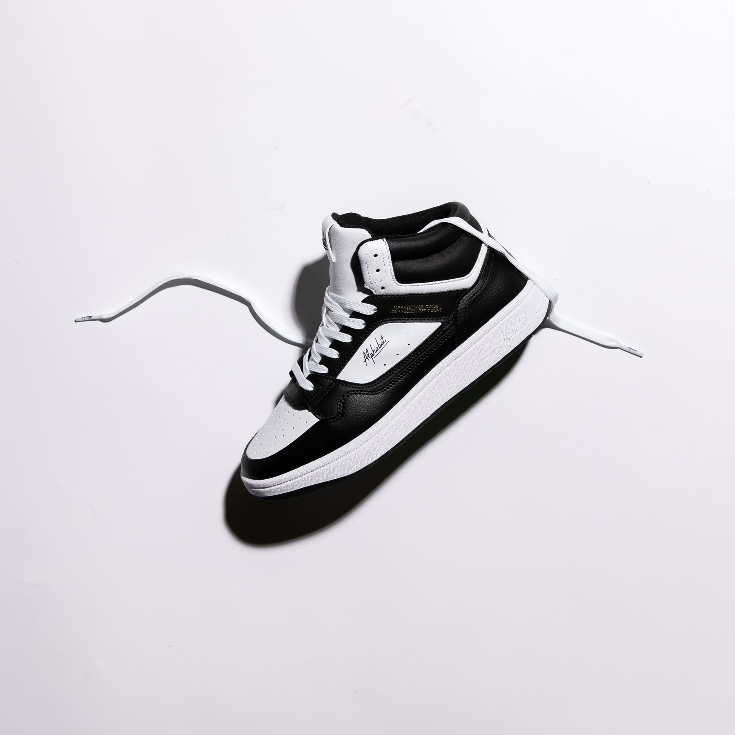 Palermo Black — Front
